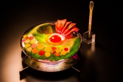 “料理に光を”、牛フィレ、卵黄減圧含浸ソース